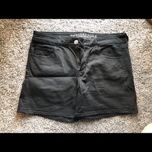 American Eagle Midi Super Stretch Shorts